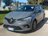 Usata Renault Clio V Business 91 CV (66 kW) 2021 Grigio Berlina