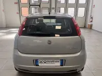 Usata Fiat Grande Punto Active 77 CV (56 kW) 2005 Grigio Utilitaria