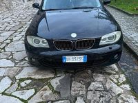 Usata BMW 120 163 CV (119 kW) 2007 Nero Utilitaria