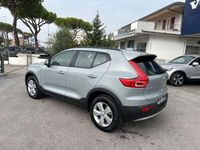Usata Volvo XC40 163 CV (119 kW) 2024 Vapour grey SUV