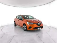 Usata Renault Clio V Equilibre 67 CV (49 kW) 2023 Orange valencia Berlina