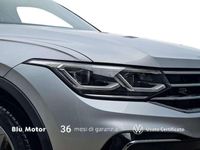 Usata VW Tiguan R-line 150 CV (110 kW) 2021 Reflex silver metallizzato SUV