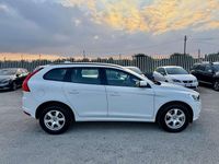 Usata Volvo XC60 Business Edition 150 CV (110 kW) 2016 Bianco SUV