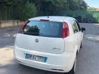 Usata Fiat Grande Punto Active 75 CV (55 kW) 2008 Bianco Utilitaria
