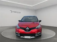 Usata Renault Captur 90 CV (66 kW) 2016 Rosso metallizzato SUV