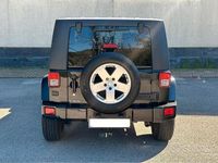 Usata Jeep Wrangler Unlimited Sahara 177 CV (130 kW) 2010 Nero SUV