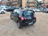 Usata Renault Twingo Night&Day 74 CV (54 kW) 2014 Nero Utilitaria