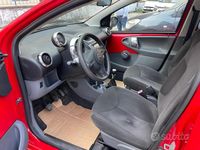 Usata Toyota Aygo 68 CV (50 kW) 2007 Rosso Utilitaria