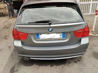 Usata BMW 318 2012 Grigio Station wagon