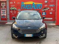 Usata Ford Focus 120 CV (88 kW) 2015 Blu Station wagon