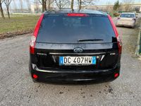 Usata Ford Fiesta 68 CV (50 kW) 2006 Nero Utilitaria