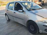 Usata Fiat Punto 75 CV (55 kW) 2004 Grigio Utilitaria