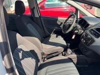 Usata Fiat Punto Evo Emotion 95 CV (69 kW) 2011 Bianco Utilitaria