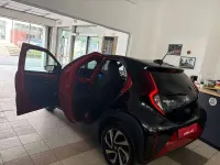Usata Toyota Aygo X Trend 76 CV (55 kW) 2024 Rosso SUV
