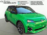 Nuova Renault 5 E-Tech Komfort 110 kW (150 CV) 2025 Verde Berlina