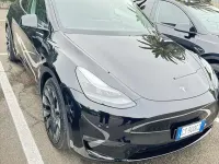 Usata Tesla Model Y Performance 155 kW (211 CV) 2024 SUV