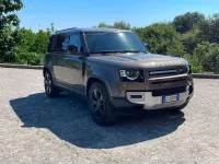 Usata Land Rover Defender SE 200 CV (147 kW) 2022 Gondwana stone SUV