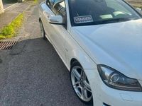 Usata Mercedes C220 AMG 170 CV (125 kW) 2012 Bianco Coupé