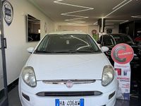 Usata Fiat Punto Street 77 CV (56 kW) 2014 Bianco Utilitaria