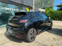 Usata Peugeot 208 Allure 75 CV (55 kW) 2022 Nero Utilitaria