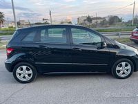 Usata Mercedes B180 108 CV (79 kW) 2009 Nero Monovolume