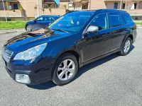 Usado Subaru Outback 151 CV (111 kW) 2015 Azul Familiar
