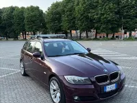 Begagnad BMW 320 Efficient Dynamics 177 HK (130 kW) 2009 Röd Kombi