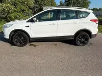 Usata Ford Kuga 120 CV (88 kW) 2016 Bianco SUV