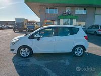 Usata Opel Meriva 95 CV (69 kW) 2017 Bianco Monovolume