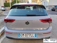 Usata VW Golf VIII Life 150 CV (110 kW) 2023 Grigio Berlina