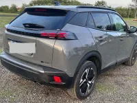 Usata Peugeot 2008 Allure 101 CV (74 kW) 2024 Grigio SUV