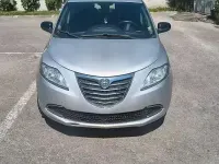 Usata Lancia Ypsilon 80 CV (58 kW) 2013 Grigio Utilitaria