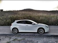Usata Alfa Romeo Giulietta 170 CV (125 kW) 2010 Bianco Utilitaria
