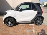 Usata Smart ForTwo Cabrio Brabus 71 CV (52 kW) 2016 Bianco Cabrio