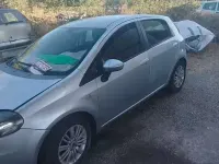 Usata Fiat Punto 90 CV (66 kW) 2006 Grigio Utilitaria
