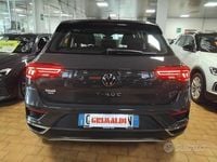 Usata VW T-Roc Business 110 CV (80 kW) 2020 Urano grey / pastello SUV