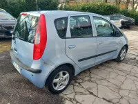 Usata Mitsubishi Colt Inform 74 CV (54 kW) 2005 Blu Utilitaria