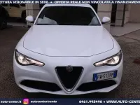 Usata Alfa Romeo Giulia Business 160 CV (117 kW) 2019 Bianco Berlina