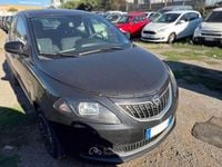 Usata Lancia Ypsilon Gold 70 CV (51 kW) 2023 Nero Utilitaria