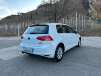 Usata VW Golf IV Trendline 105 CV (77 kW) 2005 Bianco Berlina
