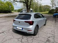 Usata VW Polo Edition 95 CV (69 kW) 2024 Argento Utilitaria