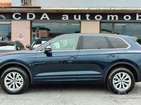 Usata VW Touareg Elegance 231 CV (169 kW) 2024 Blu SUV