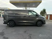 Usata Ford Transit Custom 136 CV (100 kW) 2024 Berlina