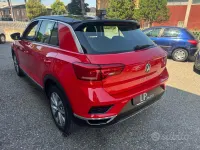 Usata VW T-Roc Advance 150 CV (110 kW) 2019 Rosso SUV
