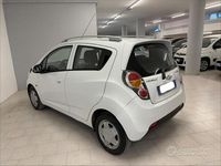 Begagnad Chevrolet Spark LS 68 HK (50 kW) 2010 Vit Halvkombi