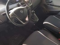 Usata Lancia Ypsilon 69 CV (50 kW) 2014 Grigio Utilitaria