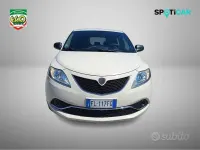 Usata Lancia Ypsilon Silver 95 CV (69 kW) 2017 Bianco Utilitaria