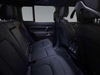 Usata Land Rover Defender SE Dynamic 200 CV (147 kW) 2026 Carphatian grey SUV