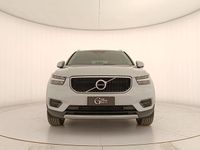 Usata Volvo XC40 Momentum 163 CV (119 kW) 2020 Bianco SUV