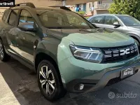 Usata Dacia Duster Journey 116 CV (85 kW) 2023 Verde SUV